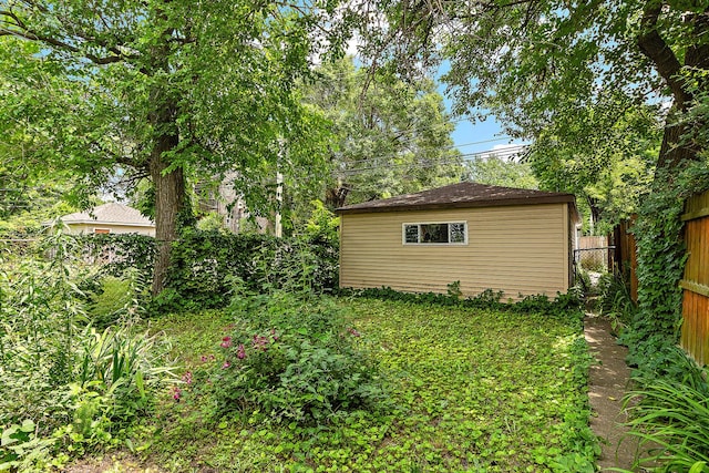 7933 S Burnham Ave, Chicago, IL 60617 - fenced backyard with an outbuilding