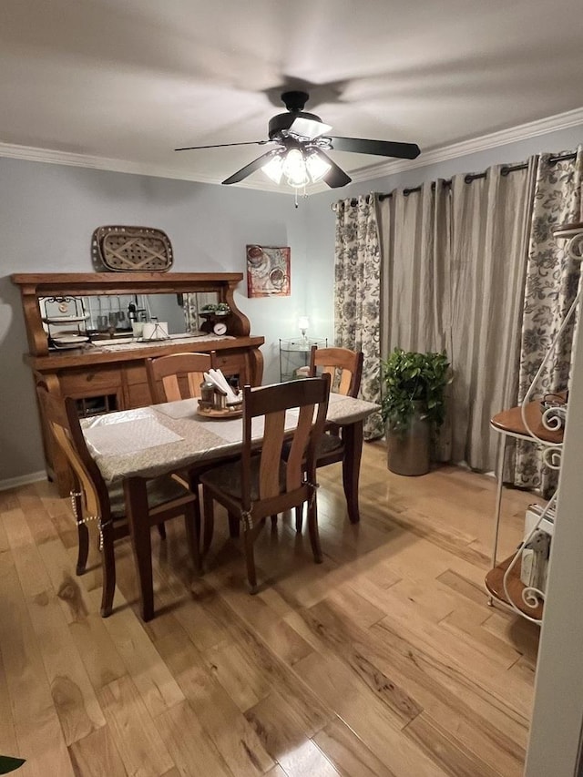 833 Winter Park Dr Unit 833, New Lenox, IL 60451 - dining area featuring ceiling fan, light wood finished floors, and crown molding