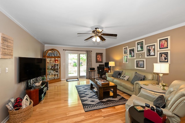833 Winter Park Dr Unit 833, New Lenox, IL 60451 - living room with a ceiling fan, ornamental molding, and light wood-style floors