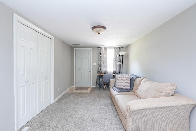 514 E Beaudoin St, Bourbonnais, IL 60914 - carpeted living room featuring baseboards