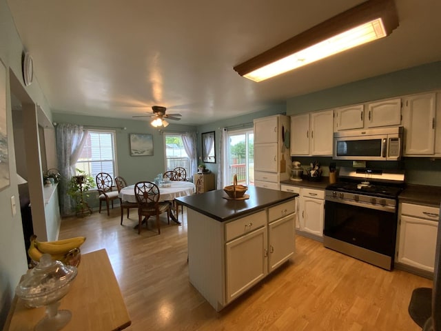 2410 Sunflower Ct, Aurora, IL 60506 - photo 5