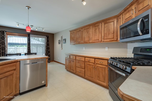 731 Maves Dr, Batavia, IL 60510 - photo 8