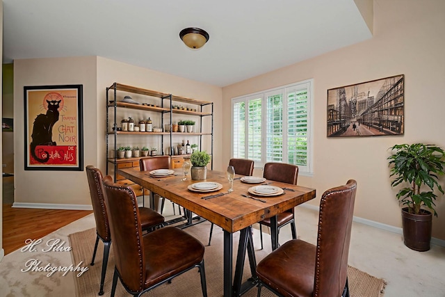 750 Seybrooke Ln, Crystal Lake, IL 60012 - dining area featuring baseboards