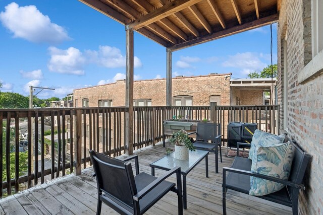 715 E 62nd St Unit 3, Chicago, IL 60637 - deck with outdoor lounge area