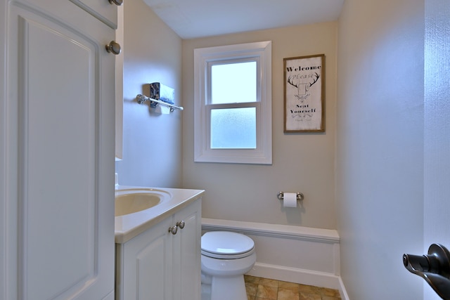 758 N Kenilworth Ave, Elmhurst, IL 60126 - bathroom with vanity and toilet