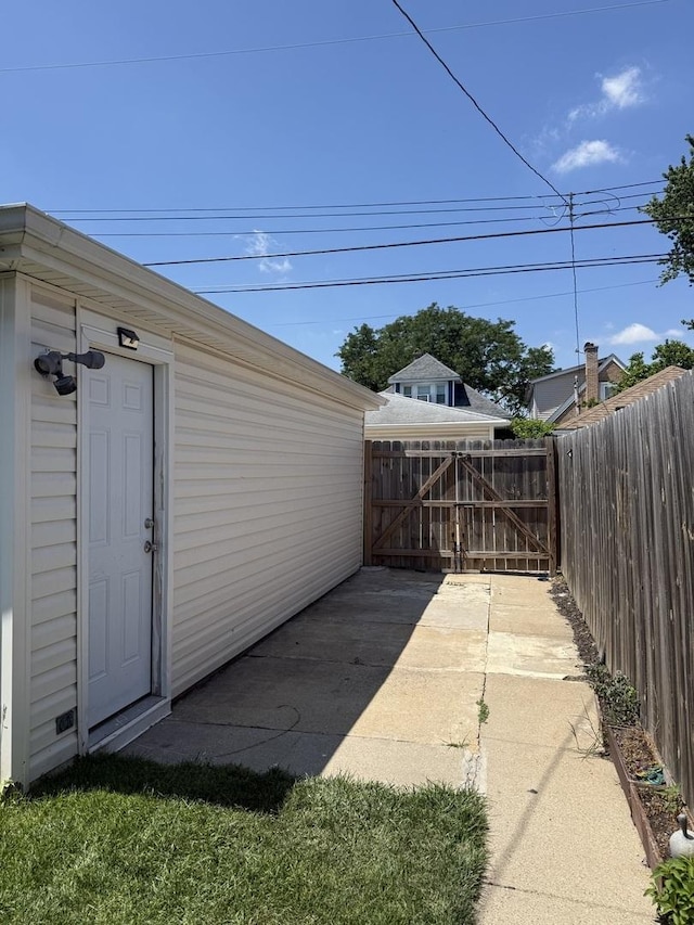 2916 N Nagle Ave, Chicago, IL 60634 - photo 34