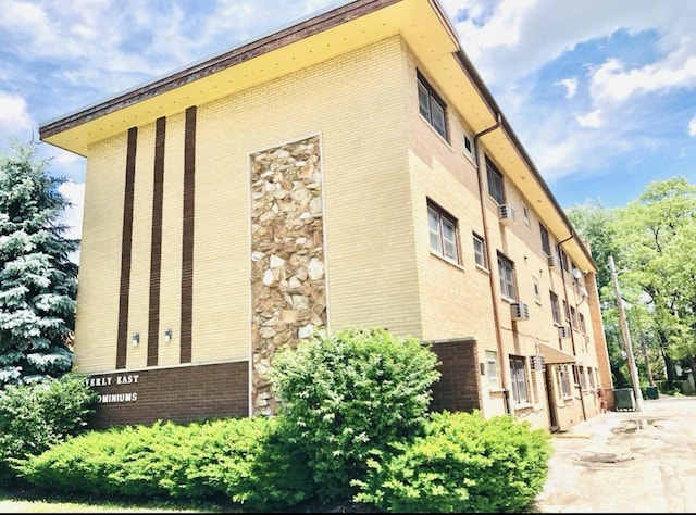 10425 S Hale Ave Unit 3A, Chicago, IL 60643 - view of property