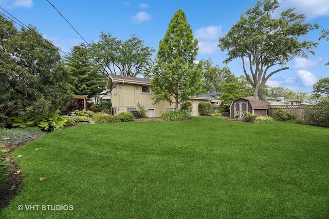 5771 Longview Dr, Countryside, IL 60525 - photo 13