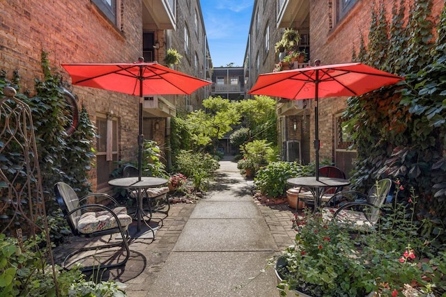 216 N Oak Park Ave Unit 2Aa, Oak Park, IL 60302 - view of patio / terrace