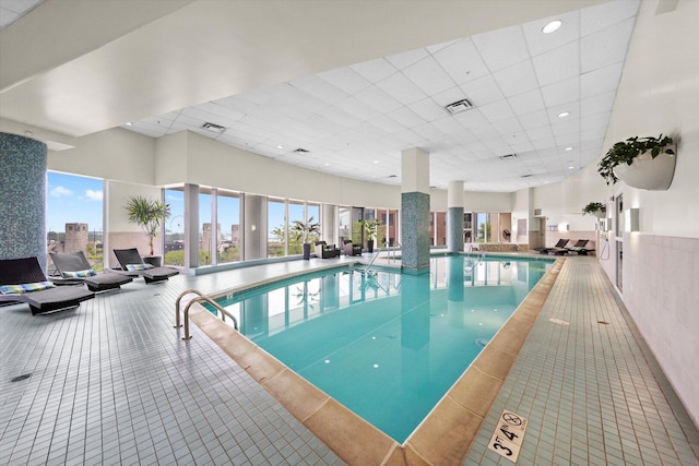 420 E Waterside Dr Unit 407, Chicago, IL 60601 - view of indoor community pool