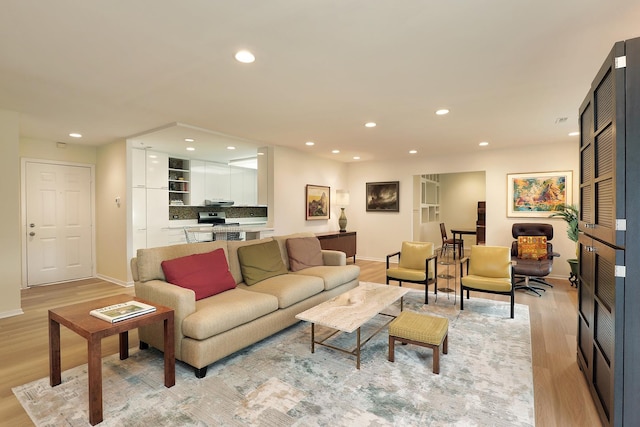 3030 Pheasant Creek Dr Unit 102, Northbrook, IL 60062 - living room with light wood finished floors and recessed lighting