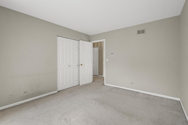 730 Kylemore Dr, Des Plaines, IL 60016 - unfurnished bedroom with carpet flooring and a closet