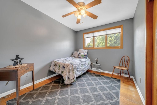 12236 S Hamlin Ave, Alsip, IL 60803 - bedroom featuring wood finished floors and a ceiling fan