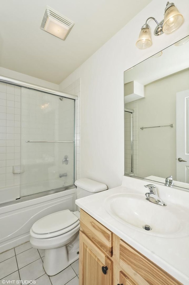 2321 S Wabash Ave Unit 12, Chicago, IL 60616 - full bath featuring vanity, tile patterned flooring, and enclosed tub / shower combo