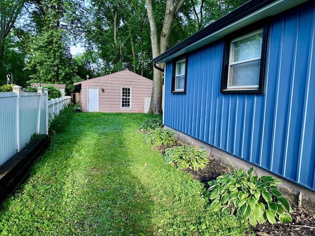 421 Elmwood Ave, Crystal Lake, IL 60014 - photo 14