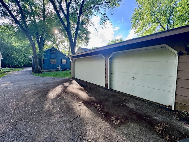 421 Elmwood Ave, Crystal Lake, IL 60014 - photo 17