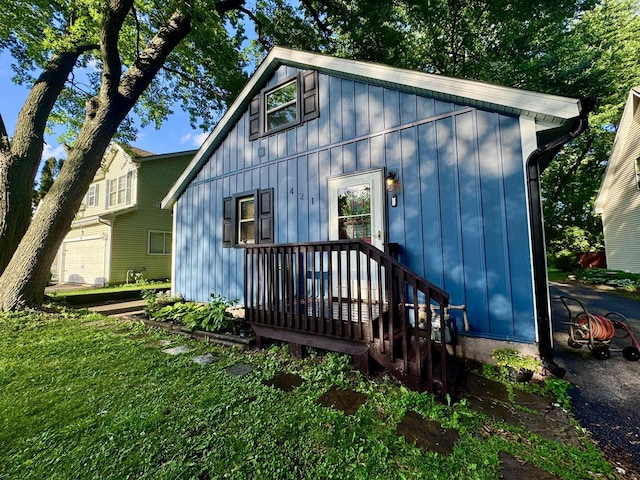 421 Elmwood Ave, Crystal Lake, IL 60014 - photo 18