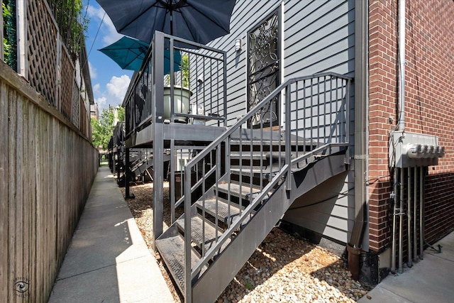609 E 48th St, Chicago, IL 60615 - exterior space