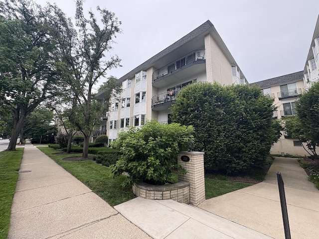 701 Ridge Rd Unit 1D, Wilmette, IL 60091 - view of building exterior
