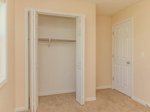 412 Holly Dr, Lincoln, IL 62656 - photo 14