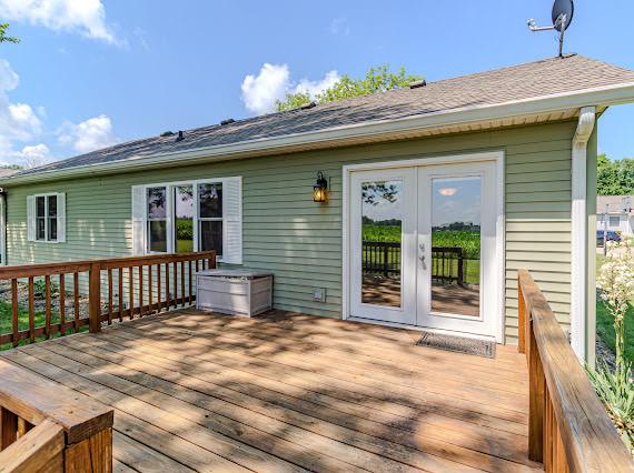 412 Holly Dr, Lincoln, IL 62656 - photo 24