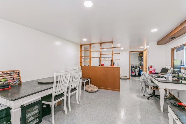 15246 S Millard Ave S, Midlothian, IL 60445 - office featuring recessed lighting