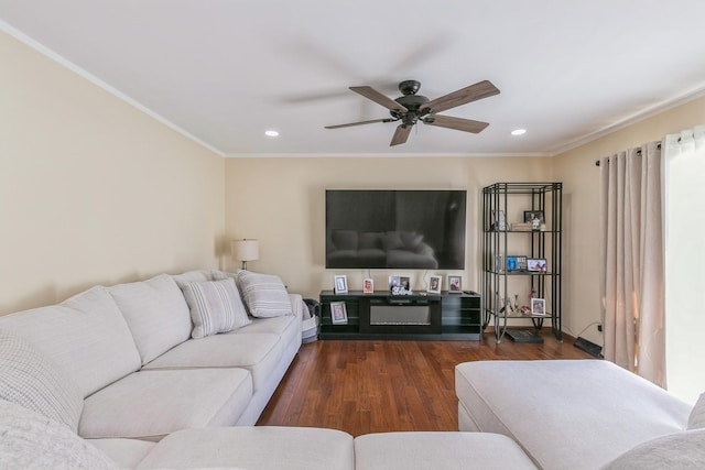 15246 S Millard Ave S, Midlothian, IL 60445 - living area featuring recessed lighting, crown molding, ceiling fan, and wood finished floors