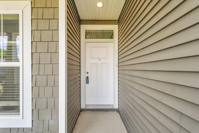 201 Cattail Ave, Savoy, IL 61874 - property entrance