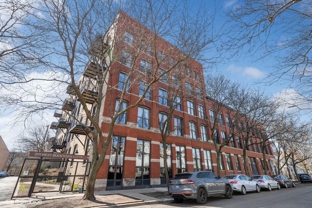 2511 W Moffat St Unit 305-D, Chicago, IL 60647 - view of apartment building / complex