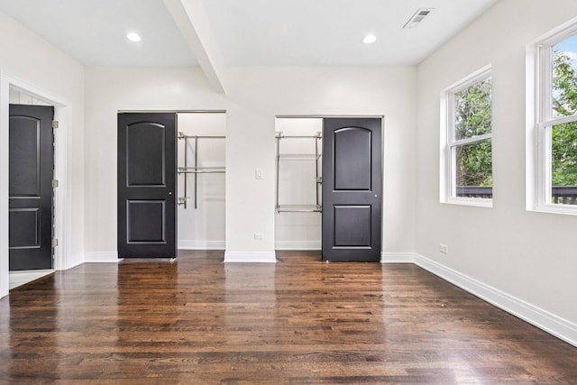6547 S Langley Ave, Chicago, IL 60637 - unfurnished bedroom featuring dark wood-style flooring and recessed lighting