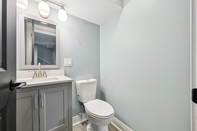 6547 S Langley Ave, Chicago, IL 60637 - half bath with wood finished floors and vanity