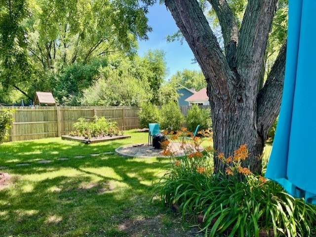 3105 Fox Hill Rd, Aurora, IL 60504 - view of fenced backyard