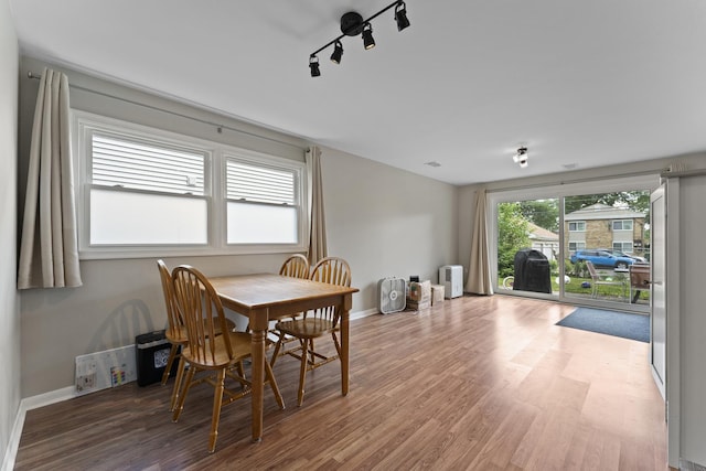 381 N 4th Ave Unit B, Des Plaines, IL 60016 - dining area featuring wood finished floors and baseboards