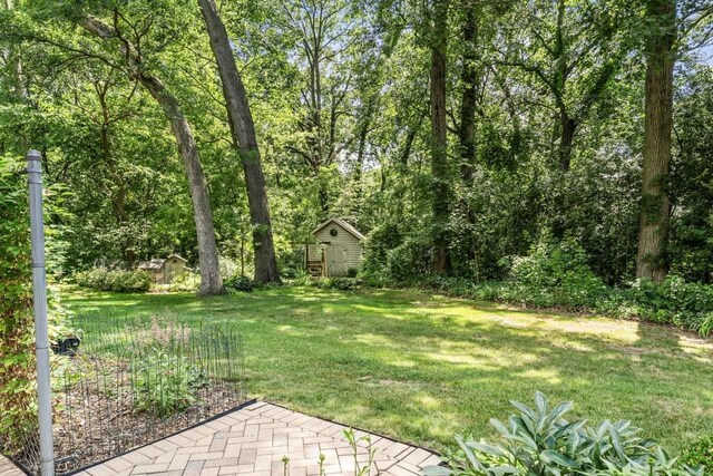 31W139 Rohrssen Rd, Elgin, IL 60120 - photo 47