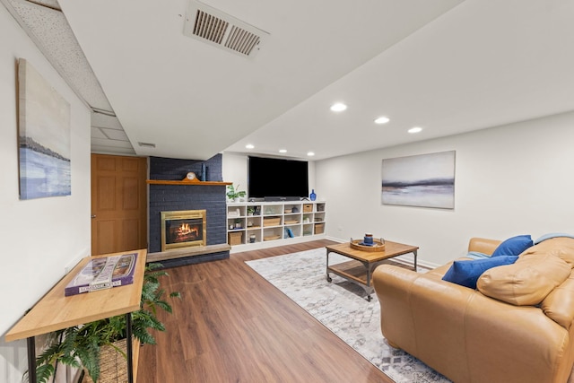 260 N Charlotte St, Lombard, IL 60148 - living area featuring wood finished floors, recessed lighting, and a fireplace