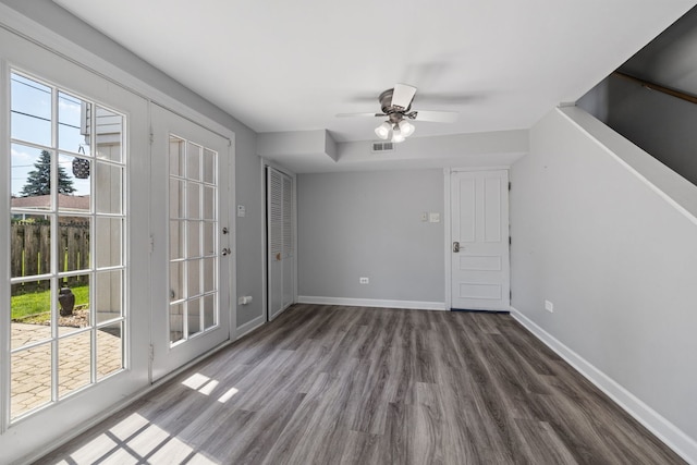 10409 S 83rd Ave, Palos Hills, IL 60465 - entryway with wood finished floors and ceiling fan