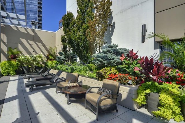 201 N Westshore Dr Unit 605, Chicago, IL 60601 - photo 28