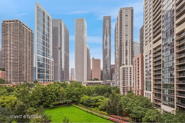 201 N Westshore Dr Unit 605, Chicago, IL 60601 - photo 9
