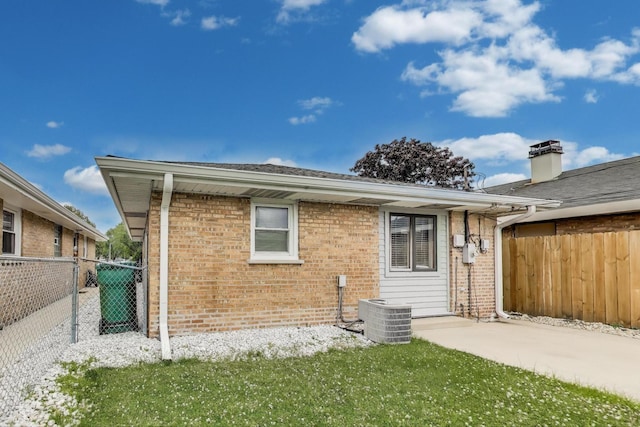 6105 W 83rd St, Burbank, IL 60459 - back of house with brick siding