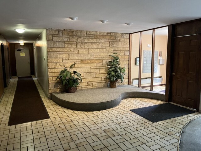 415 Wesley Ave Unit 21, Oak Park, IL 60302 - photo 2