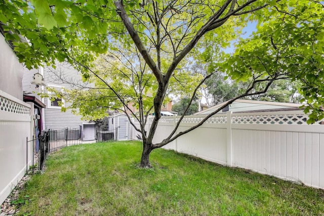 3239 Wesley Ave, Berwyn, IL 60402 - fenced backyard featuring a storage shed