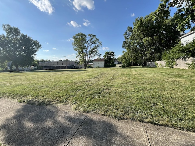 1075 E Merchant St, Kankakee, IL 60901 - photo 2