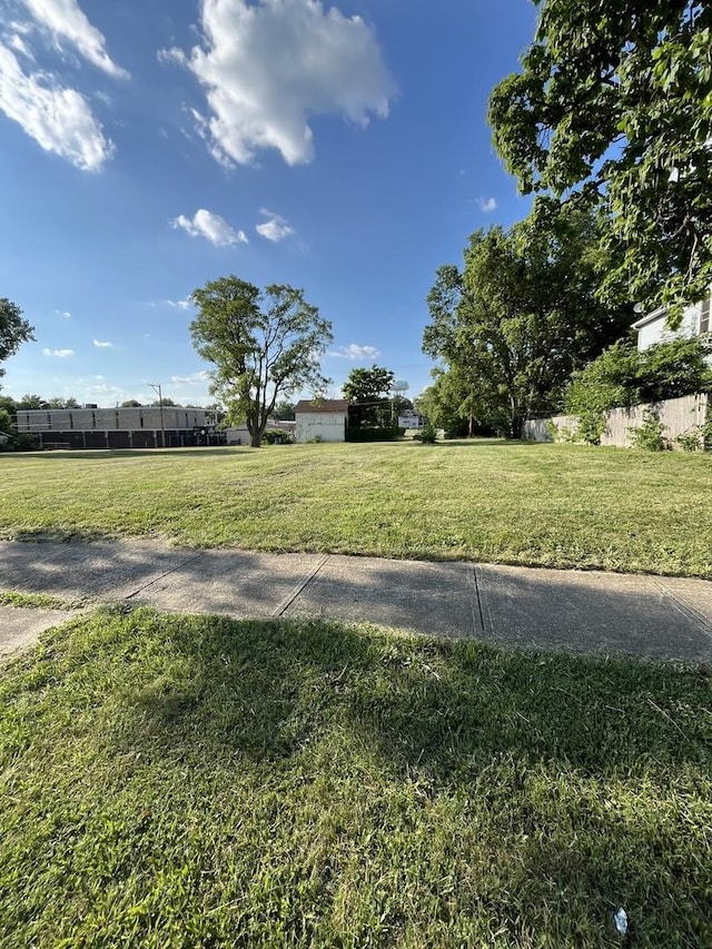 1075 E Merchant St, Kankakee, IL 60901 - photo 4