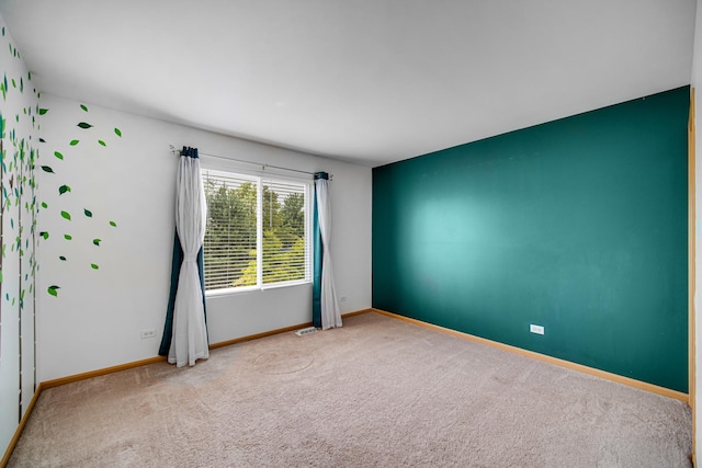 352 Westport Dr, Pingree Grove, IL 60140 - carpeted spare room with baseboards