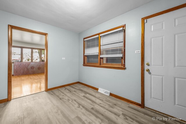 12726 S Emerald Ave, Chicago, IL 60628 - photo 8