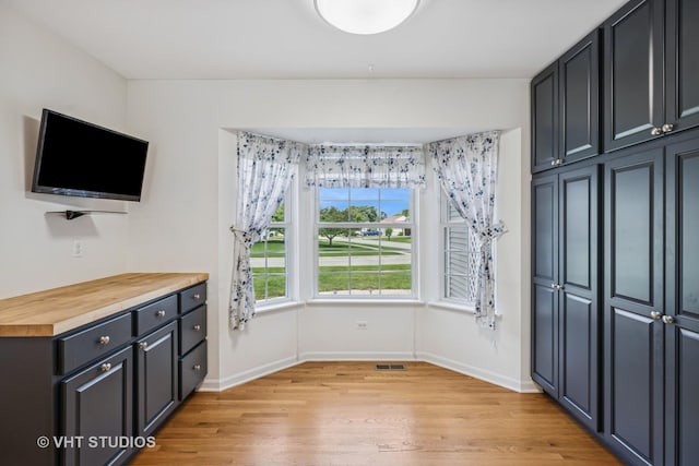 5801 Castlewood Trl, Mchenry, IL 60050 - photo 5