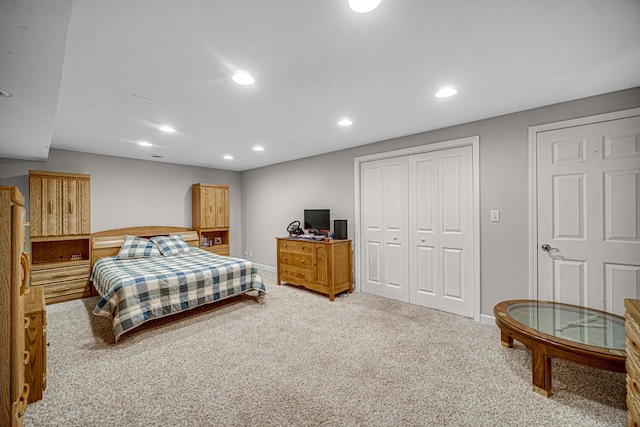 541 Clover Dr, Algonquin, IL 60102 - bedroom featuring carpet, recessed lighting, and a closet