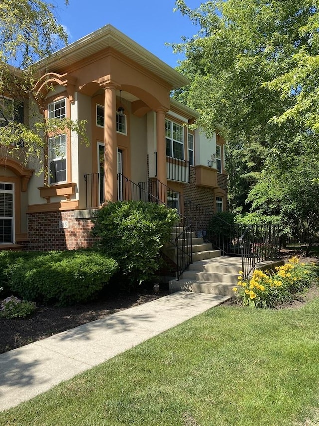 316 De Trevi, Bloomingdale, IL 60108 - photo 1