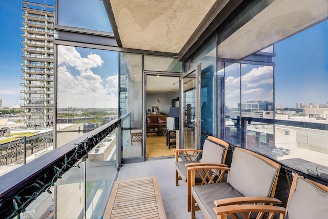 860 W Blackhawk St Unit 805, Chicago, IL 60642 - balcony featuring a city view