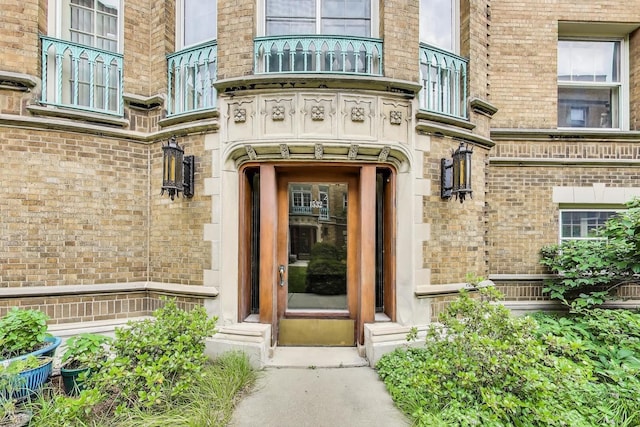 1532 E 59th St Unit J3, Chicago, IL 60637 - doorway to property with brick siding
